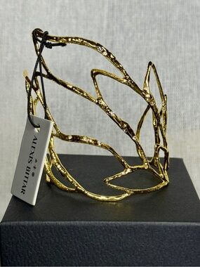 NWT - Alexis Bittar Gold Open Leaf Sculptural Cuff Bracelet